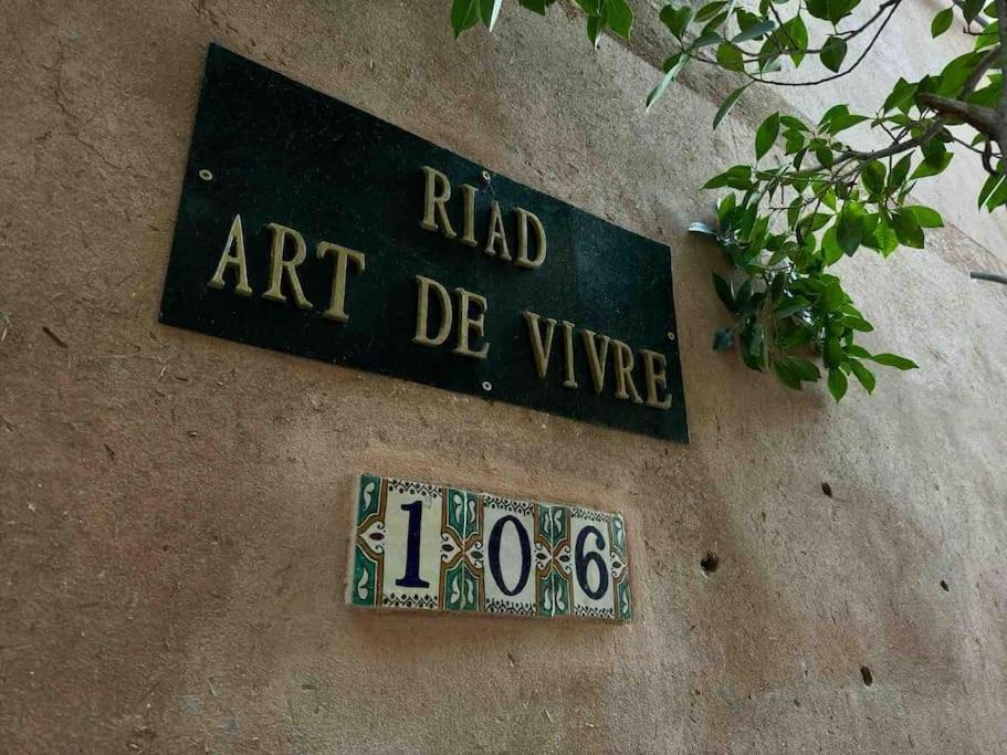 Riad Art De Vivre Avec Jacuzzi Marrakesh Eksteriør billede