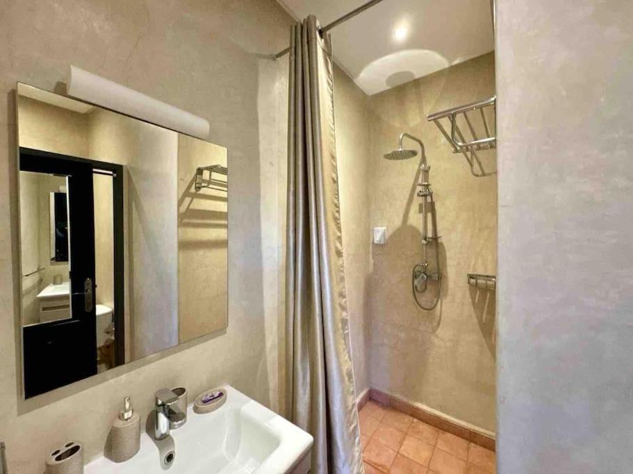 Riad Art De Vivre Avec Jacuzzi Marrakesh Eksteriør billede
