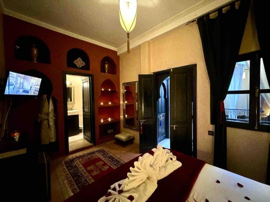 Riad Art De Vivre Avec Jacuzzi Marrakesh Eksteriør billede