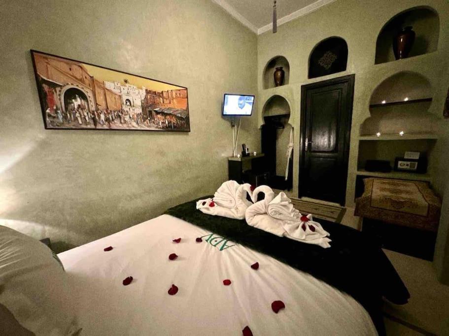 Riad Art De Vivre Avec Jacuzzi Marrakesh Eksteriør billede
