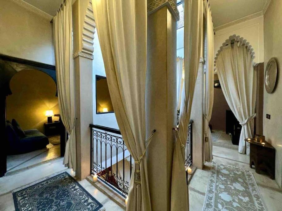 Riad Art De Vivre Avec Jacuzzi Marrakesh Eksteriør billede